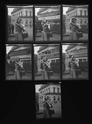 NP_NP05E1_1948_048B: Coat