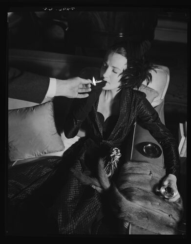 NP_NP05E2_1949_002L: Wenda Parkinson