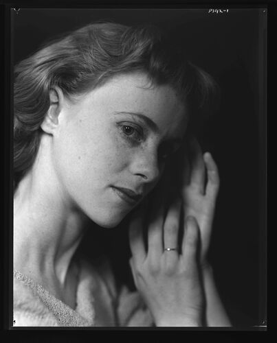 NP_NP05E2_1950_041B: Miss Miller