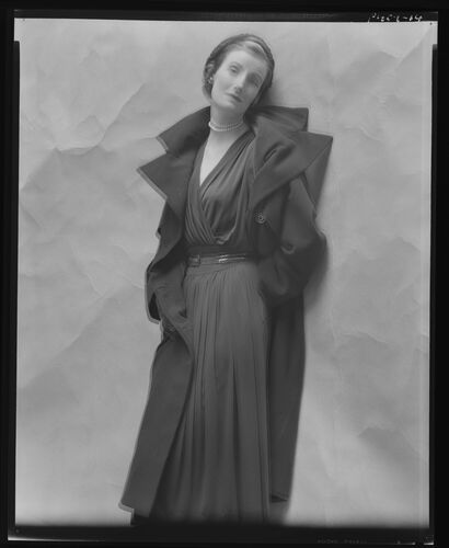NP_NP05E2_1950_048: Export Couture