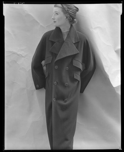 NP_NP05E2_1950_049: Export Couture