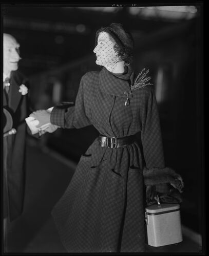 NP_NP05E2_1950_063I: Wenda and Park's Dad