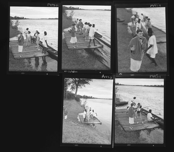 NP_NP05E2_1951_032B: 1950s Vogue