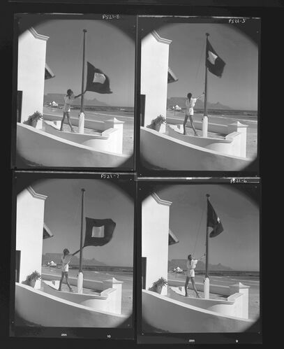 NP_NP05E2_1951_047B: 1950s Vogue