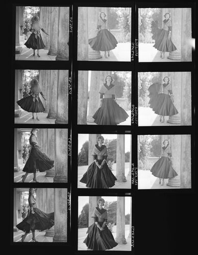 NP_NP05E3_1952_026B: 1950s Vogue
