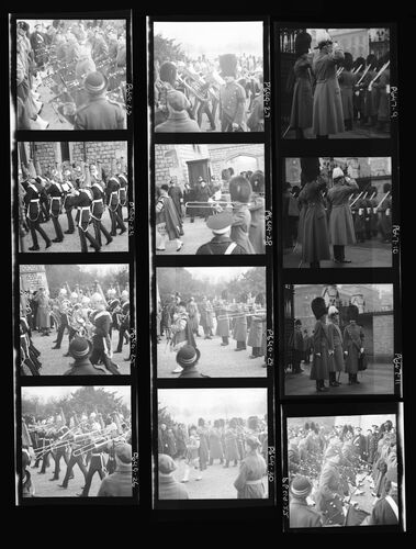 NP_NP05E3_1952_032: 1950s Vogue