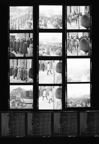 NP_NP05E3_1952_033: 1950s Vogue