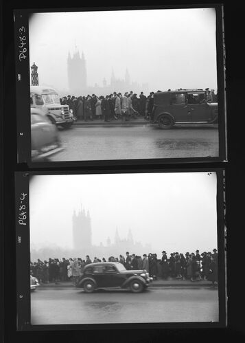 NP_NP05E3_1952_036: 1950s Vogue