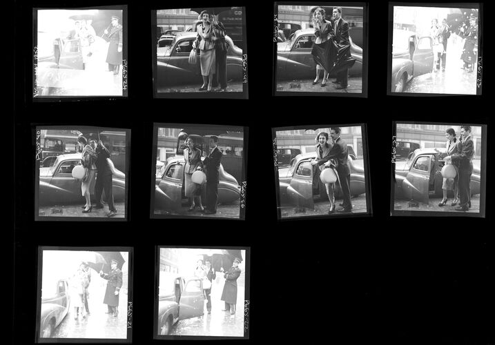 NP_NP05E3_1952_047: The Bride - The guests Vogue May 1952