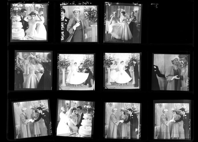 NP_NP05E3_1952_049: Vogue May 1952