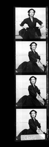 NP_NP05E3_1952_070: 1950s Vogue