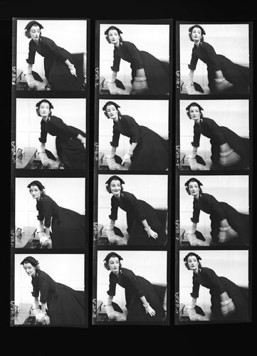 NP_NP05E3_1952_071B: 1950s Vogue