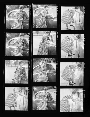 NP_NP05E3_1952_083C: 1950s Vogue