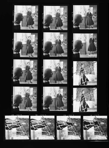 NP_NP05E3_1952_089B: 1950s Vogue