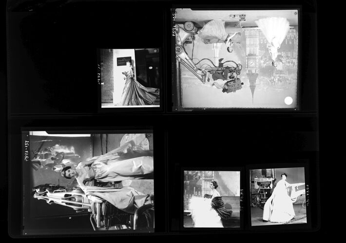 NP_NP05E3_1953_007: 1950s Vogue, Export Book