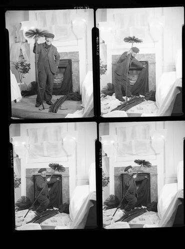 NP_NP05E3_1953_018A: 1950s Vogue