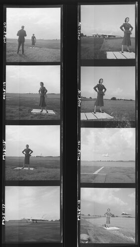 NP_NP05E3_1953_063: 1950s Vogue