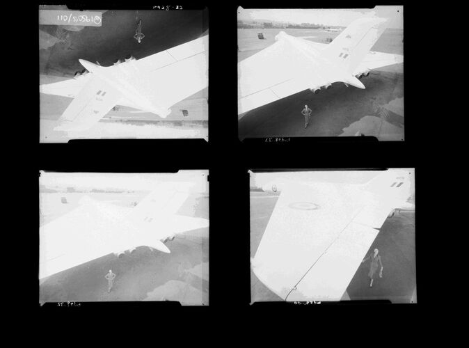 NP_NP05E3_1953_065: 1950s Vogue