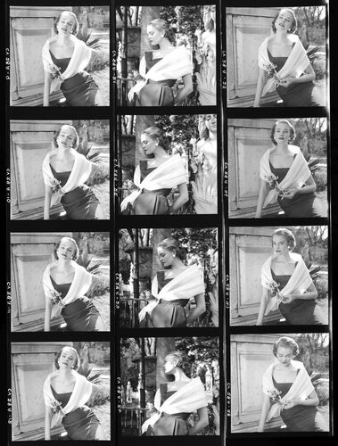 NP_NP05E3_1954_011B: 1950s Vogue