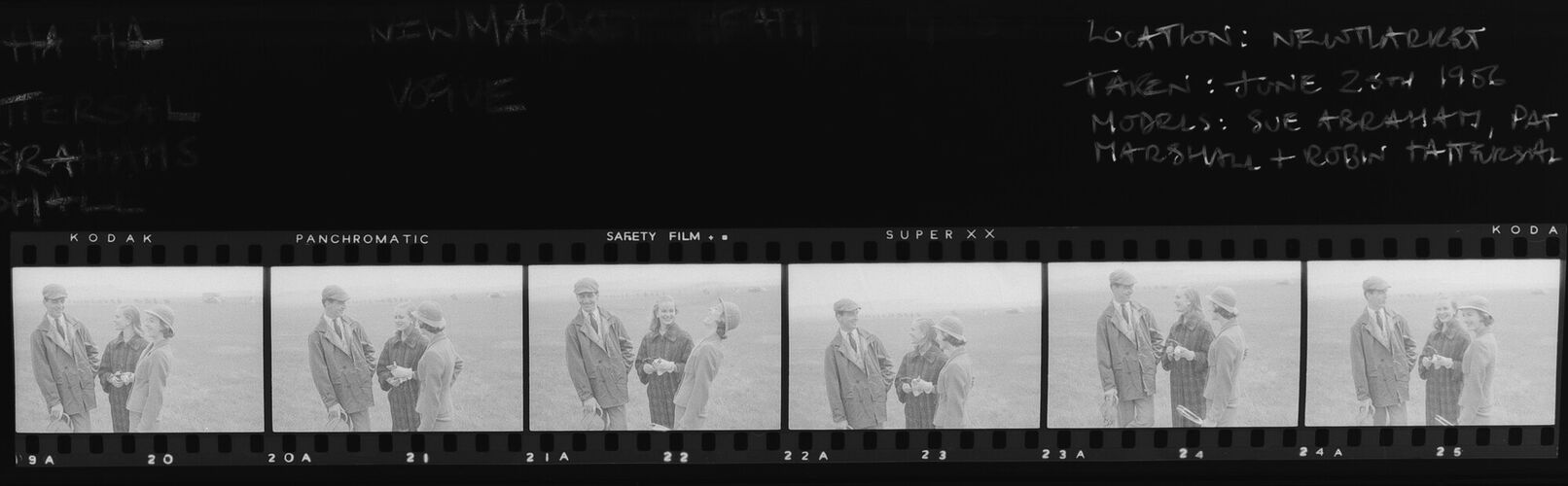 NP_NP05E3_1956_008: 1950s Vogue