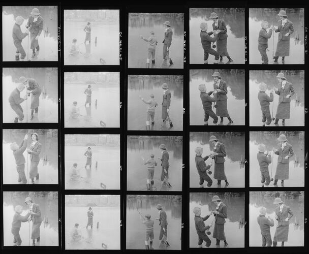 NP_NP05E3_1956_011A: 1950s Vogue