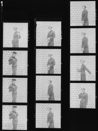 NP_NP05E3_1956_013: 1950s Vogue