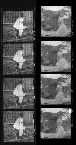 NP_NP05E3_1956_019: India Vogue November 1956