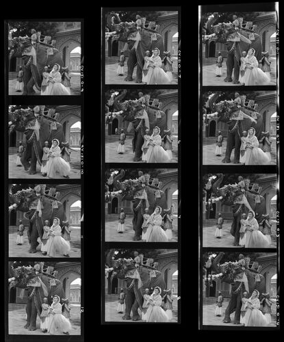 NP_NP05E3_1956_033: India Vogue November 1956