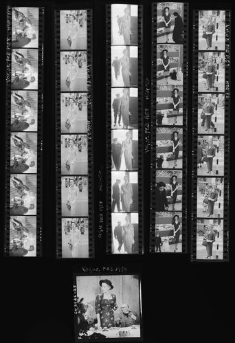 NP_NP05E3_1958_003: 1950s Vogue