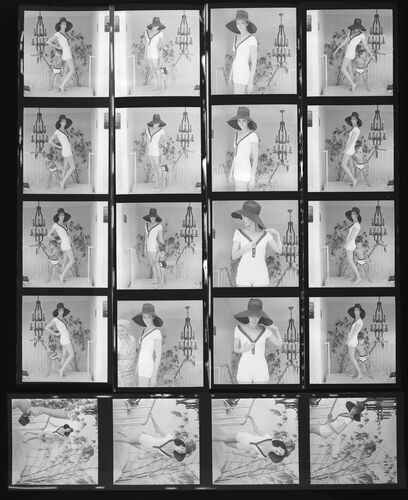 NP_NP05E3_1959_009B: 1950s Vogue