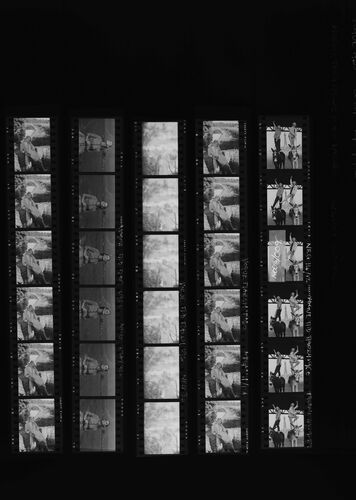 NP_NP05E4_004: 1960s Vogue