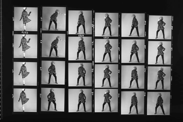 NP_NP05E4_056: Capucci dresses