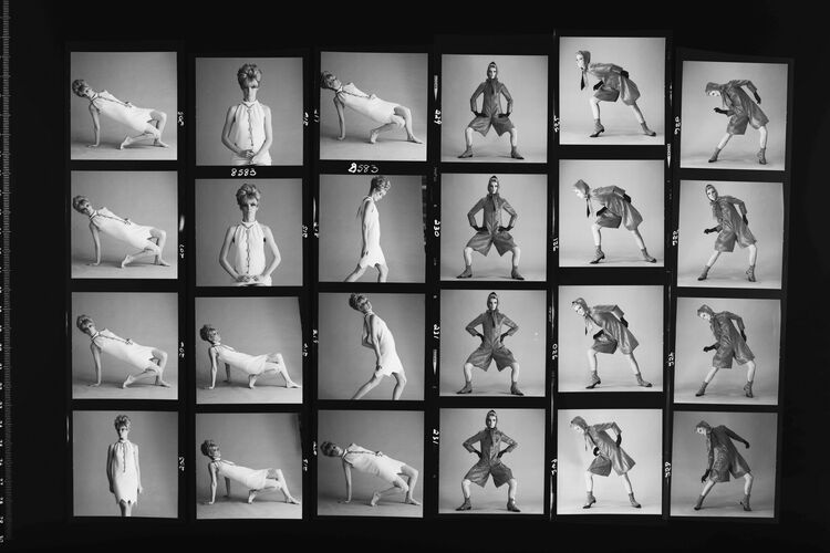 NP_NP05E4_058: Capucci dresses