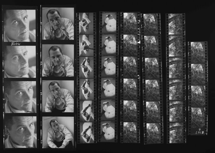 NP_NP05E4_069: 1960s Vogue