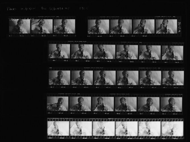 NP_NP05E4_070: 1960s Vogue