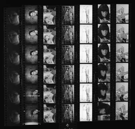 NP_NP05E4_084: 1960s Vogue