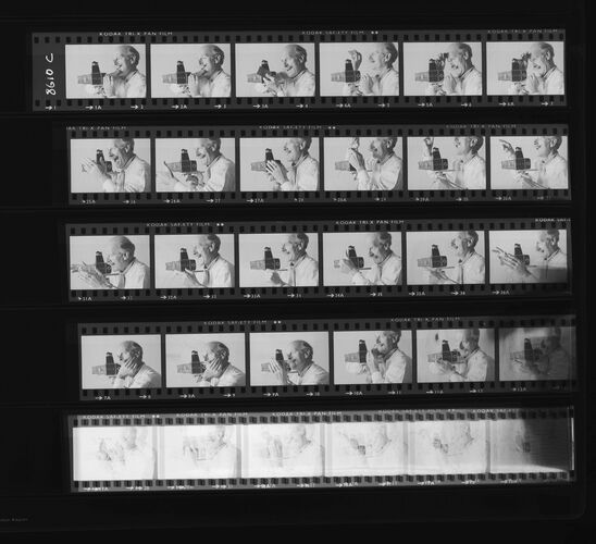 NP_NP05E4_089: 1960s Vogue