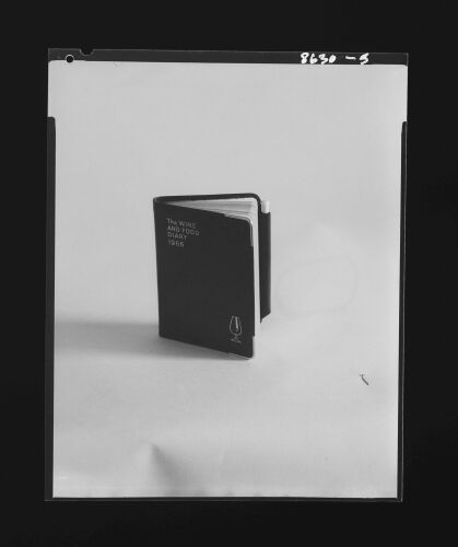 NP_NP05E4_090: 1960s Vogue