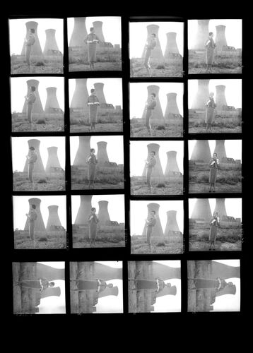 NP_NP05E4_1957_021A: 'London Fashion Scene'