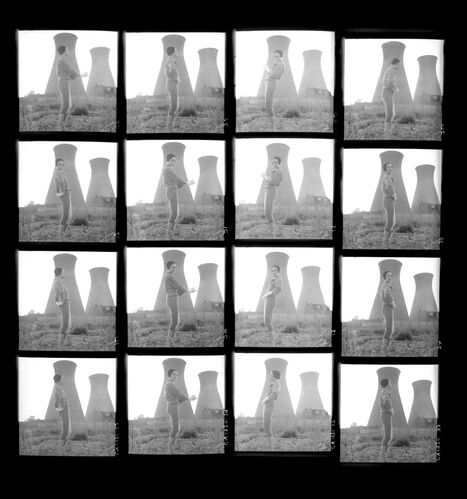 NP_NP05E4_1957_021B: 'London Fashion Scene'