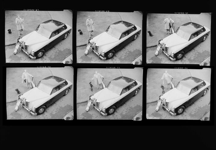 NP_NP05E4_1957_036C1: Vogue BW 1957