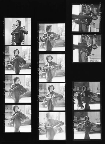 NP_NP06G1_1951_002A: 1950s Vogue