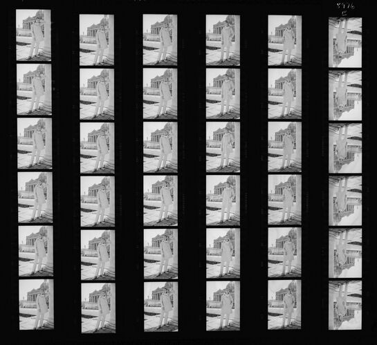 NP_NP06G2_005: 1960s Vogue