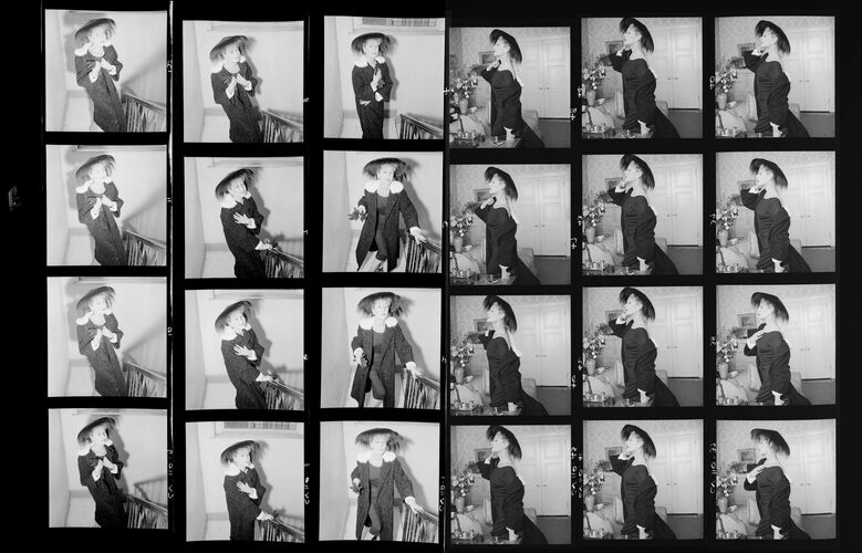 NP_NP06G2_1955_004B: 1950s Vogue