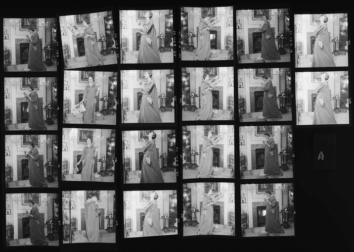 NP_NP06G2_1955_005A: 1950s Vogue