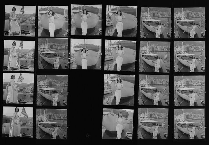 NP_NP06G2_1955_011C: 1950s Vogue