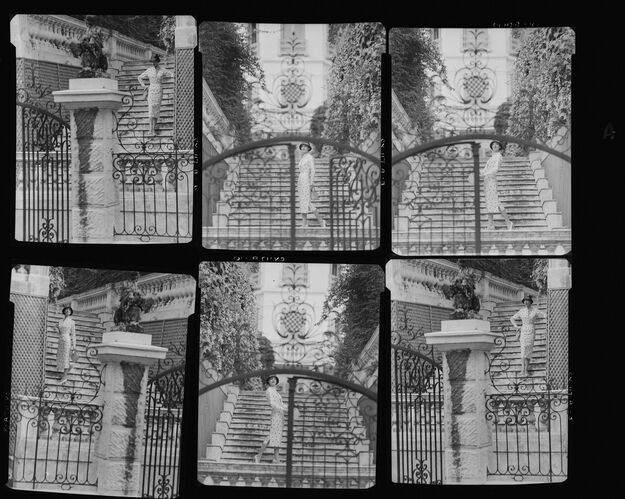 NP_NP06G2_1955_011G: 1950s Vogue