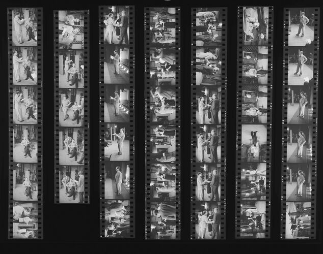 NP_NP06G2_1955_012I: 1950s Vogue