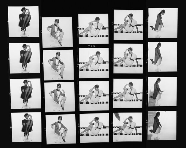 NP_NP09A_004: 1960s Vogue