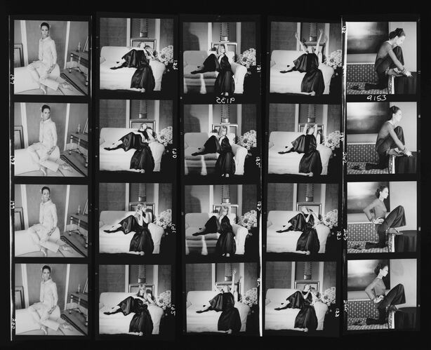 NP_NP09A_033: 1960s Vogue